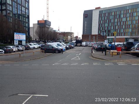 crowne plaza shudehill manchester parking.